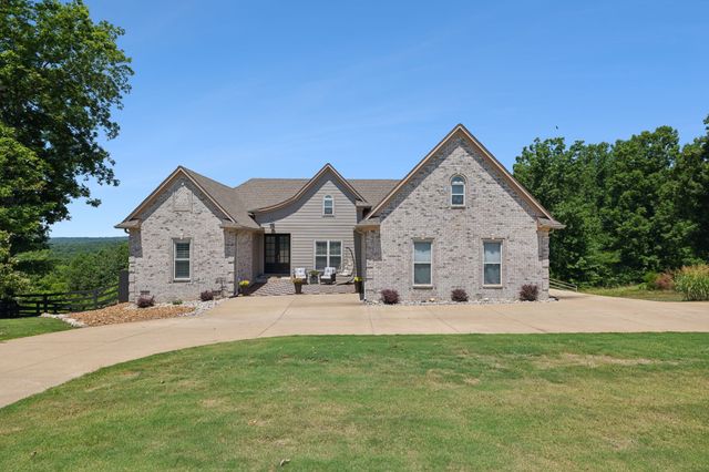 $570,000 | 300 Rivers Edge Drive