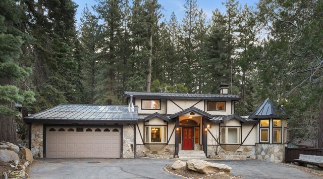 $2,195,000 | 522 McDonald Drive | The Woods