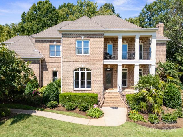 $1,350,000 | 204 Knoxview Lane | Davidson Township - Iredell County