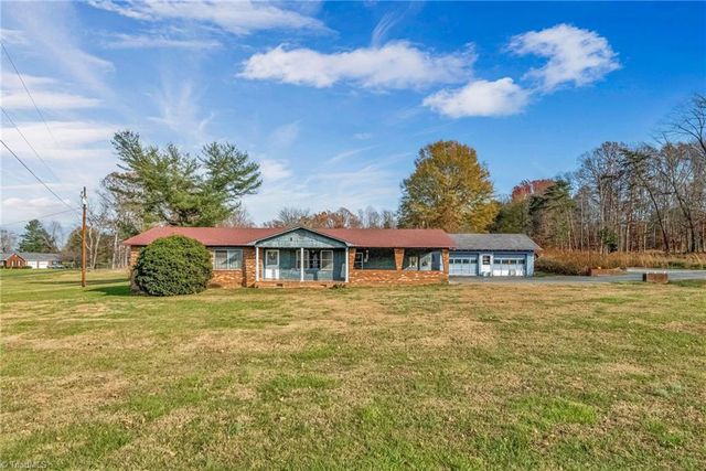 $179,000 | 3524 Highway 21 | Deep Creek Township - Yadkin County