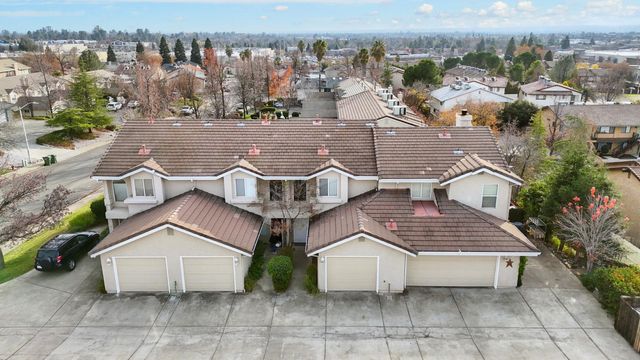 $899,000 | 1136 Burton Drive | Mt Shasta Mall