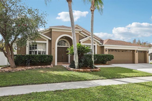 $719,900 | 17926 Sparrows Nest Drive | Calusa