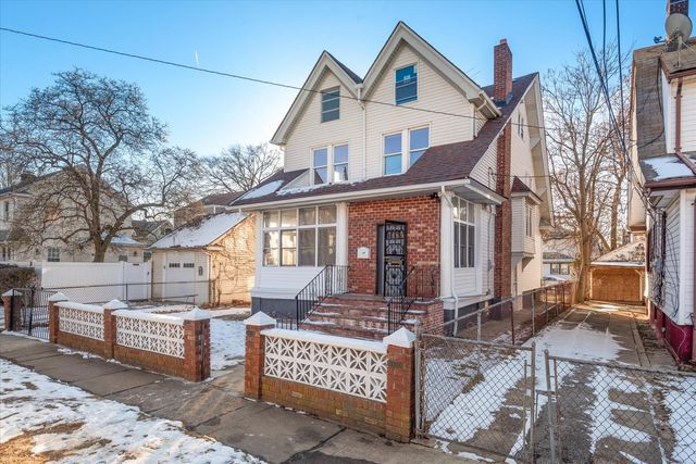 $1,249,000 | 99-20 196th Street | Hollis