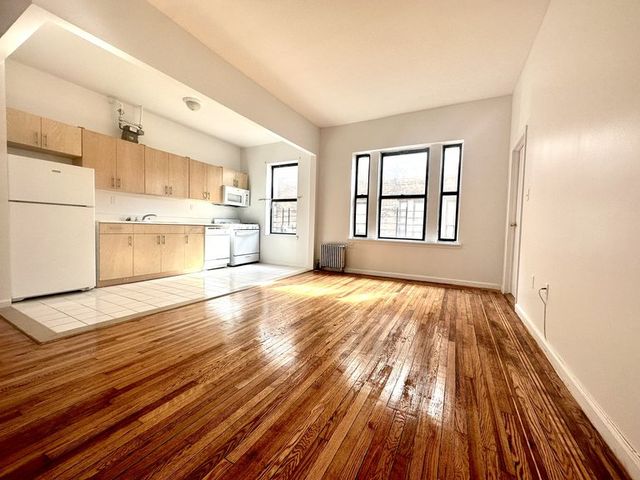 $2,600 | 600 West 164th Street, Unit 55 | Washington Heights