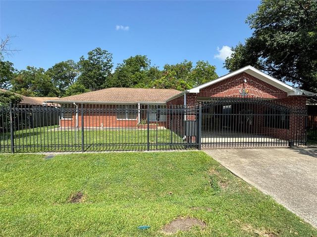 $199,900 | 6505 Alfano Street | Northside-Northline