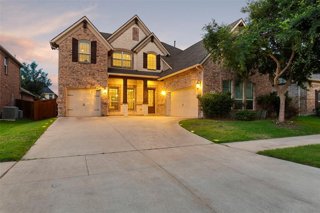 front view of house with a yard