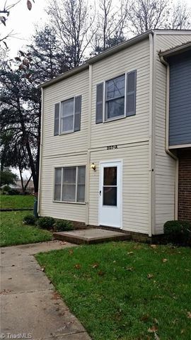 $1,200 | 307 East Montcastle Drive | Greensboro