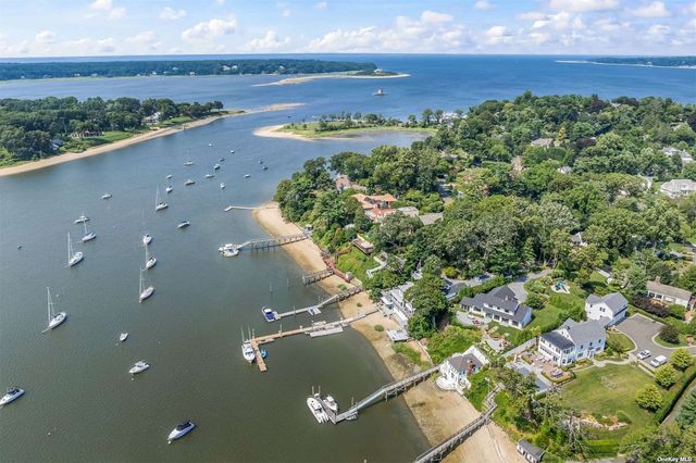 $4,250,000 | 1 Heckscher Drive | Huntington Bay