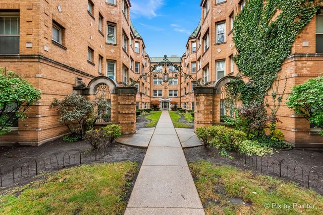 $175,000 | 844 Washington Boulevard, Unit 2 | Oak Park