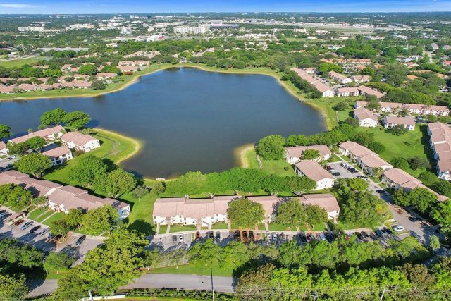 $2,350 | 3300 Jaywood Terrace, Unit 2170 | Boca Raton Hills