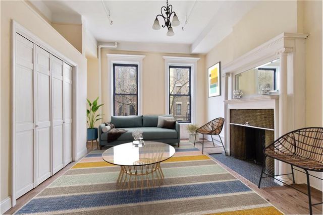 $2,200 | 365 West 120th Street, Unit PARLOR | Harlem