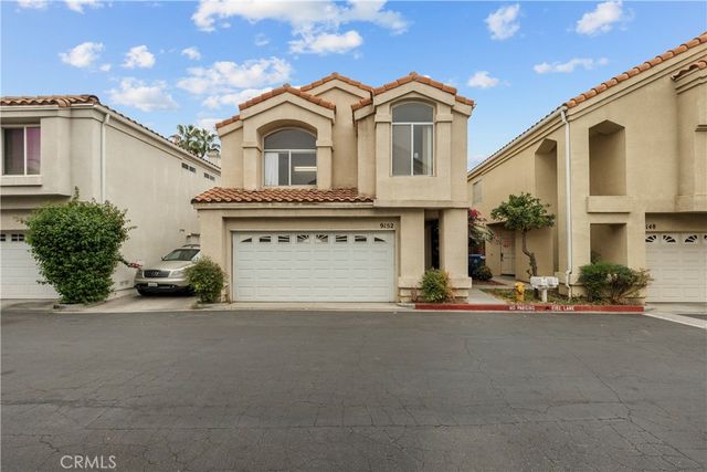 $699,000 | 9152 Vincente Way | North Hills