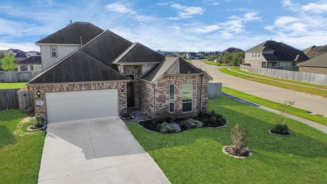 $379,999 | 3511 Christopher Drive | Missouri City