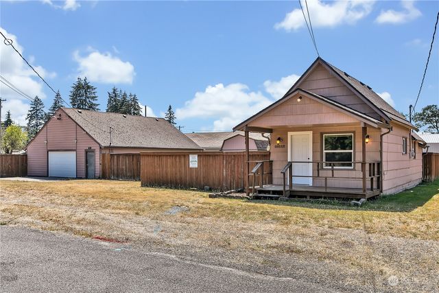 $469,000 | 16112 4th Avenue South | Spanaway