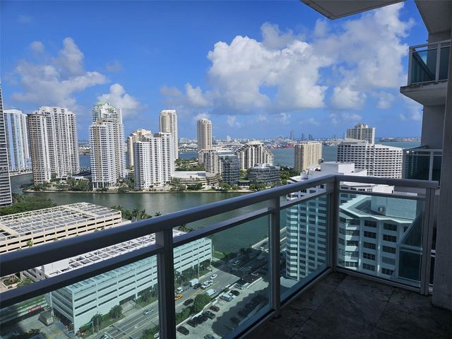 $4,050 | 950 Brickell Bay Drive, Unit 2506 | Brickell