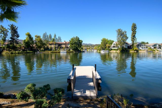 $1,525,000 | 2784 Lakeridge Lane | Westlake Village - Thousand Oaks