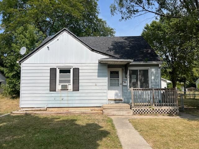 $124,900 | 4726 West Villard Avenue | McGovern Park