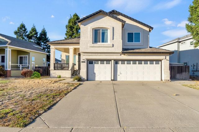 $638,000 | 6641 Sunset Bluffs Street | Valley Hi-North Laguna