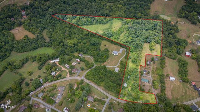 $475,000 | 21.6-acres Highway 81