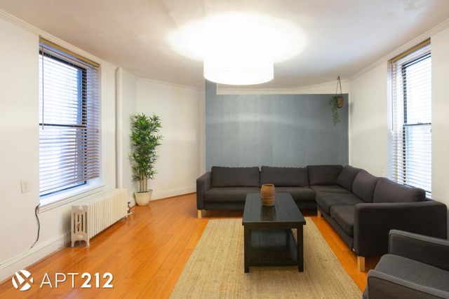 $7,495 | 75 2nd Avenue, Unit 3 | East Village