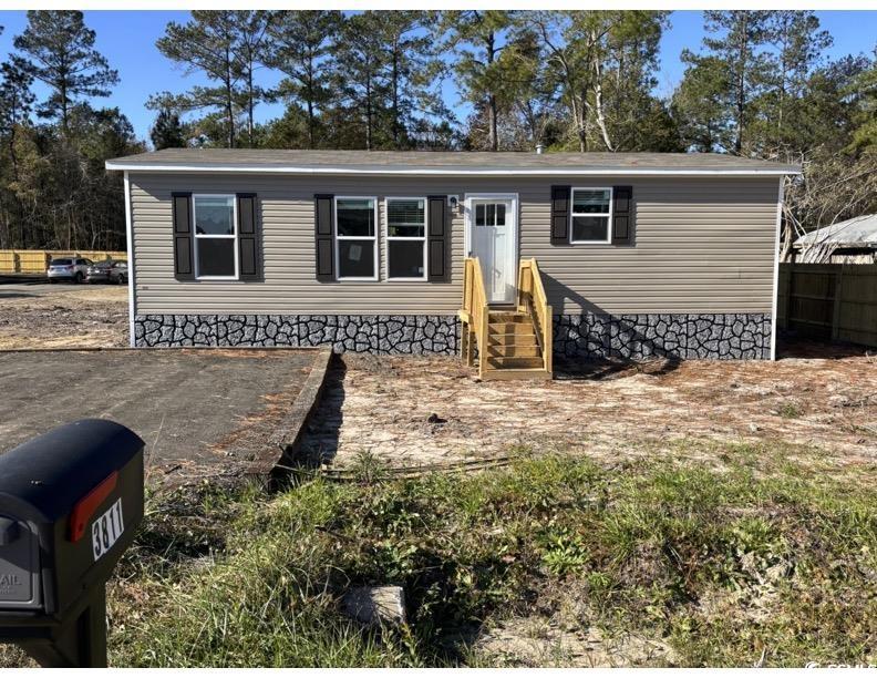 View of manufactured / mobile home