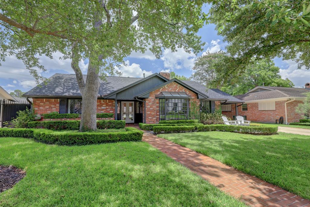 6219 Cedar Creek Drive, Houston, TX 77057 | Compass