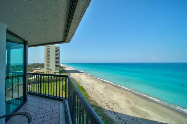 $1,000,000 | 8800 South Ocean Drive, Unit 905 | Island Dunes Oceanside