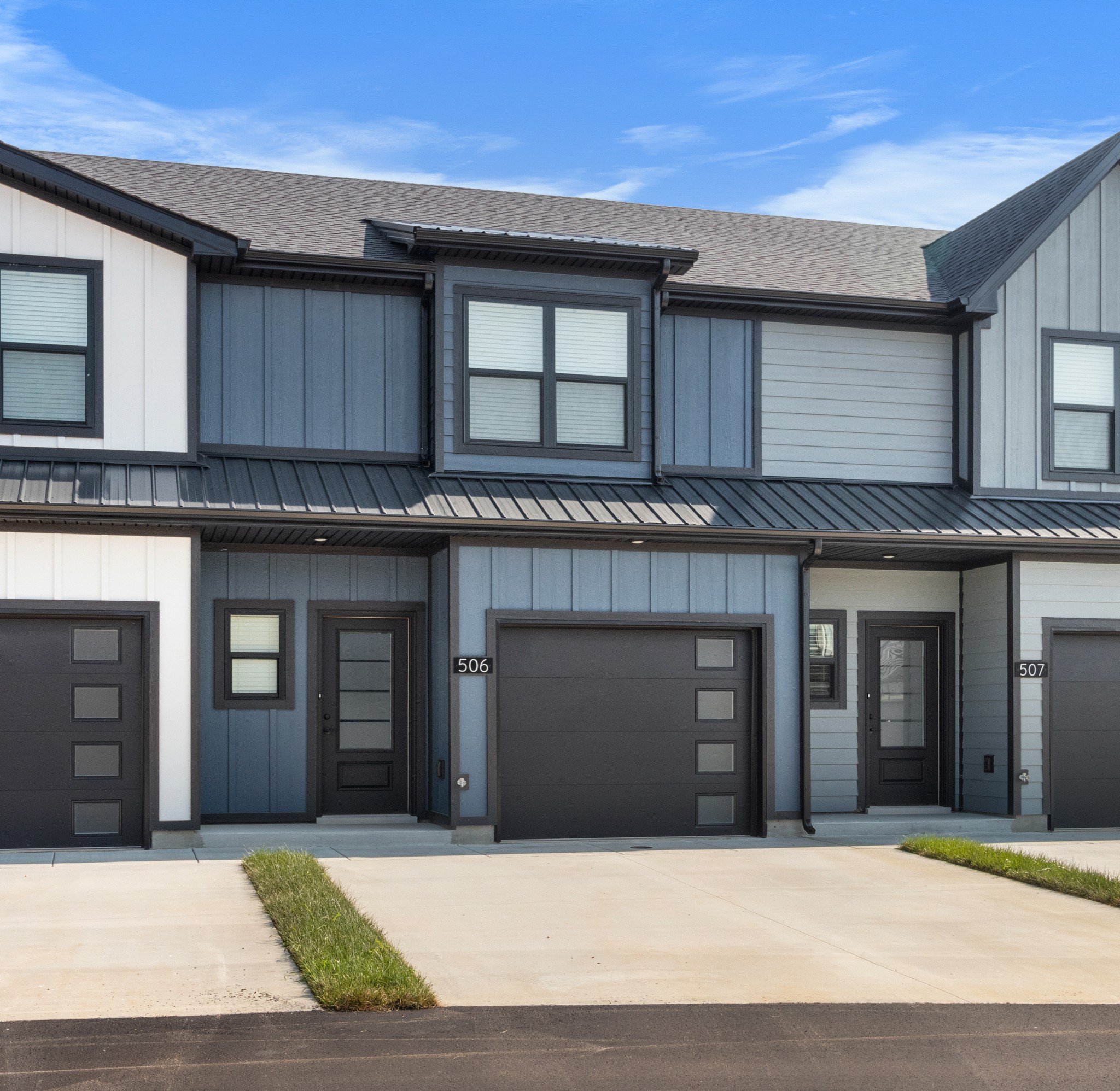 a house view with a outdoor space