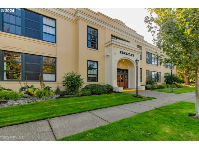 $259,900 | 650 West 12th Avenue, Unit 214 | Jefferson Westside