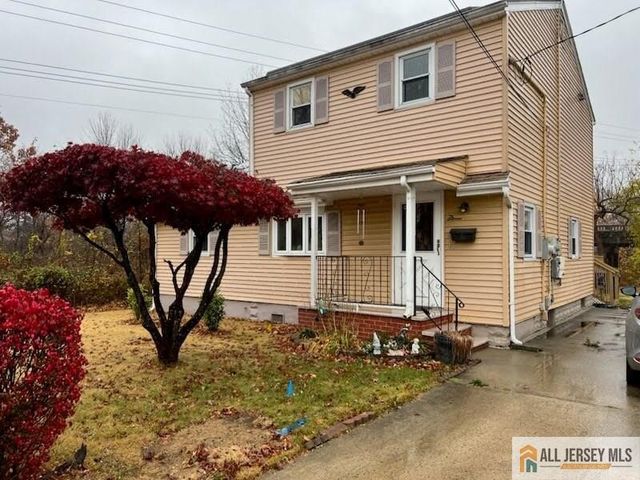 $399,000 | 11 1st Street | East Brunswick