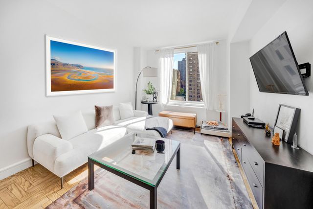 $4,600 | 200 Riverside Boulevard, Unit 7G | Upper West Side