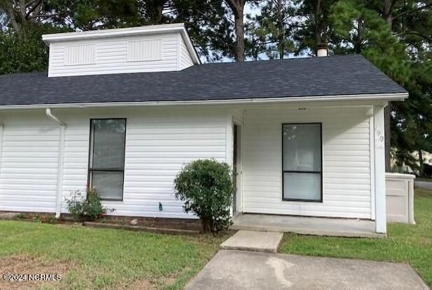 $975 | 199 Village Circle | Jacksonville