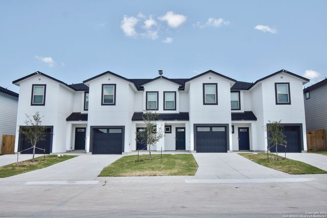 $975,000 | 8302 Via Verona | Valley High North