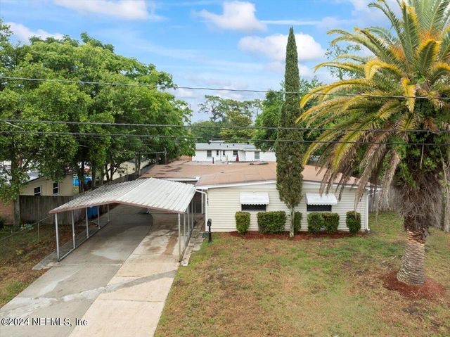 $224,900 | 11447 Vera Drive | San Mateo - Duval County