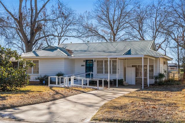 $140,000 | 2505 Greenway Drive | Brownwood