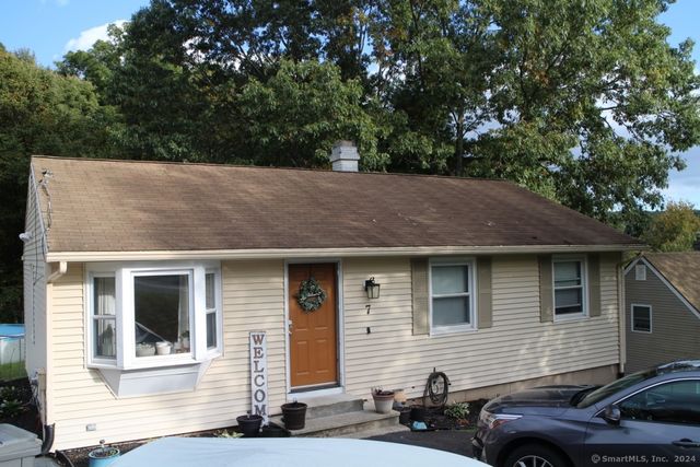 $2,500 | 7 Morning Dove Road | Naugatuck