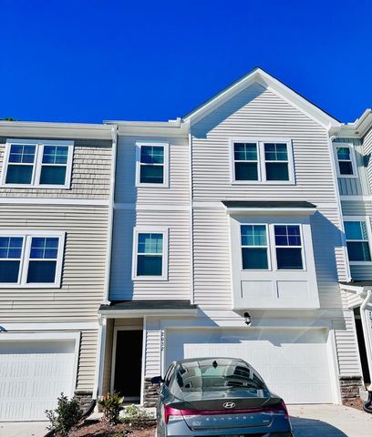 $2,275 | 2032 Sandwood Loch Drive | Carr Township - Durham County