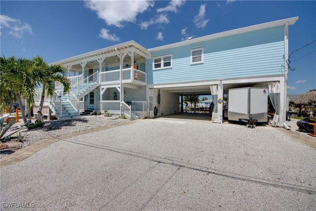 $1,225,900 | 12277 Boat Shell Drive | Matlacha Isles-Matlacha Shores