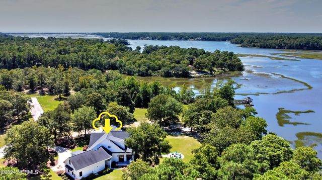 $1,175,000 | 1231 Hidden Shores Drive Southwest | Lockwoods Folly Township - Brunswick County