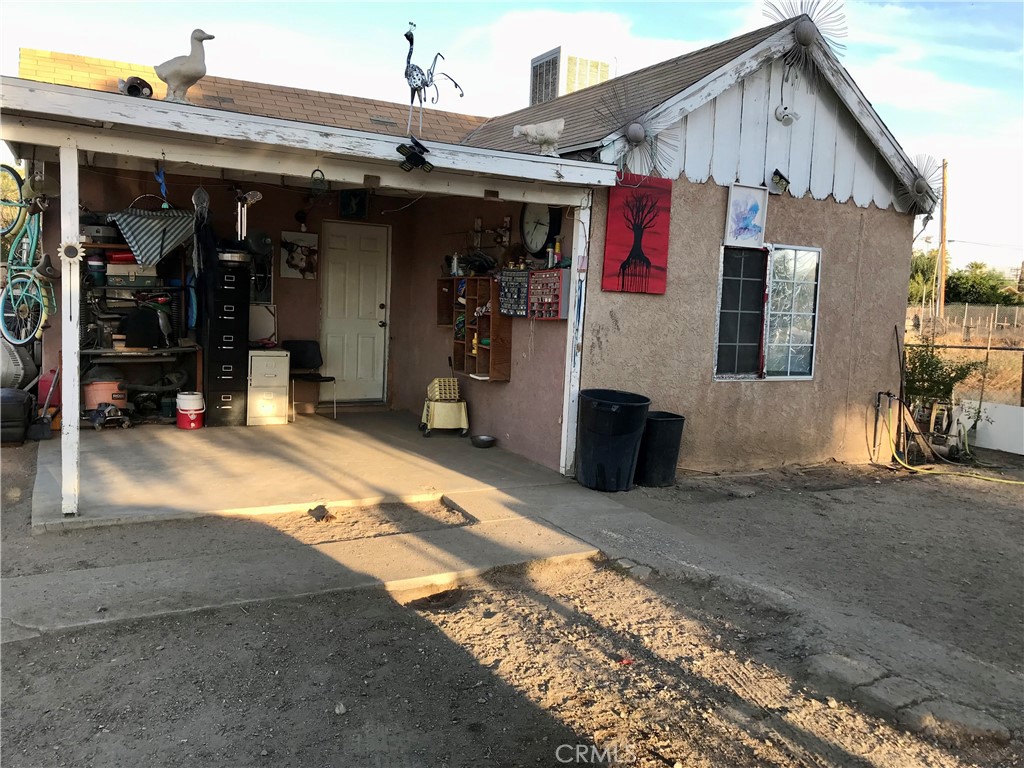 a view of a house