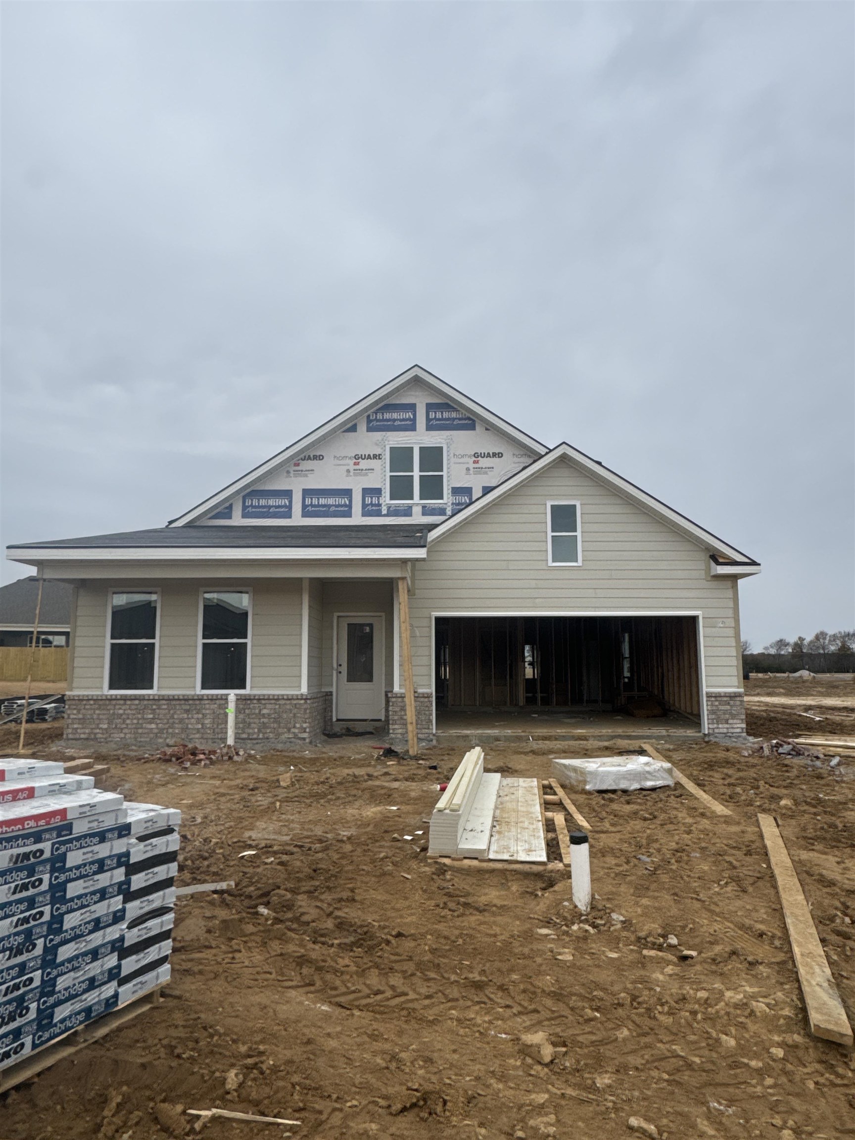 View of front facade with a garage