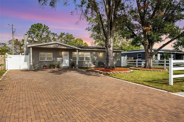 $430,000 | 5461 85th Terrace North | Pinellas Park