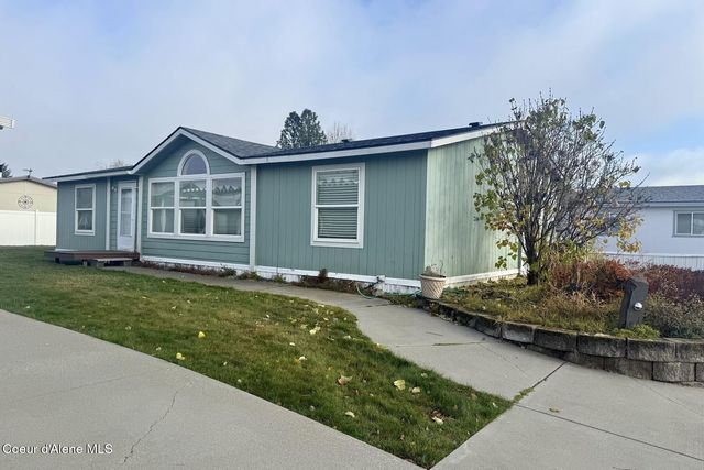 $169,500 | 721 West Minnesota Avenue | Hayden