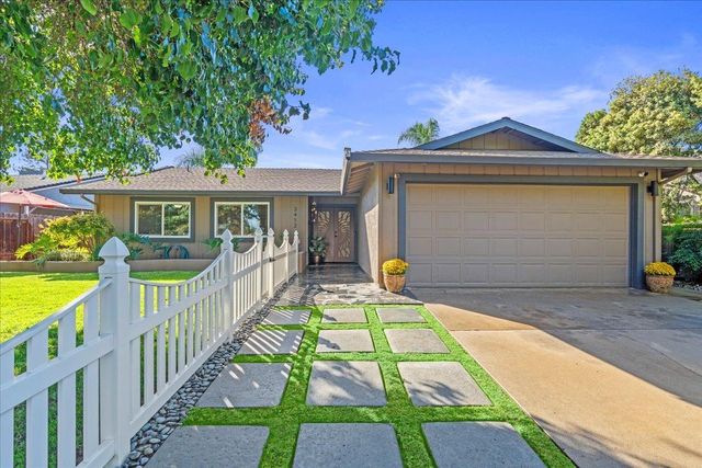 $549,000 | 3412 Saginaw Court | Northeast Modesto