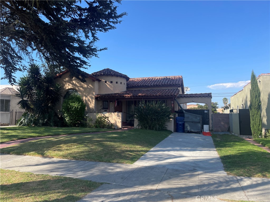 a view of a house with a swimming pool