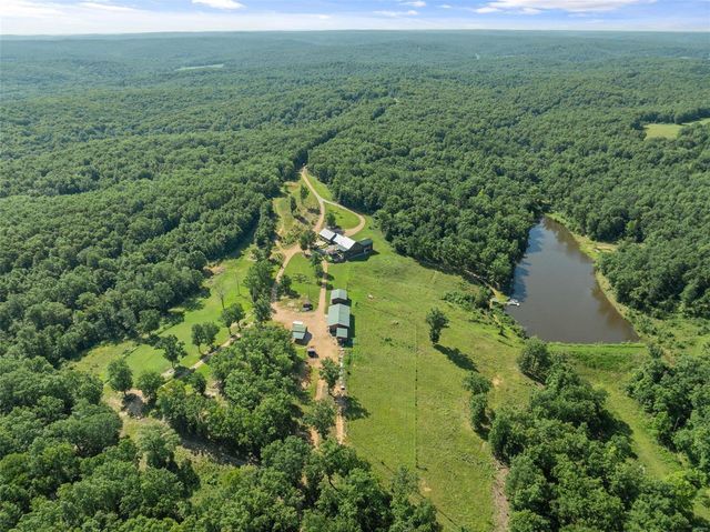 $1,698,000 | 23130 Highway 19 | Union Township - Crawford County