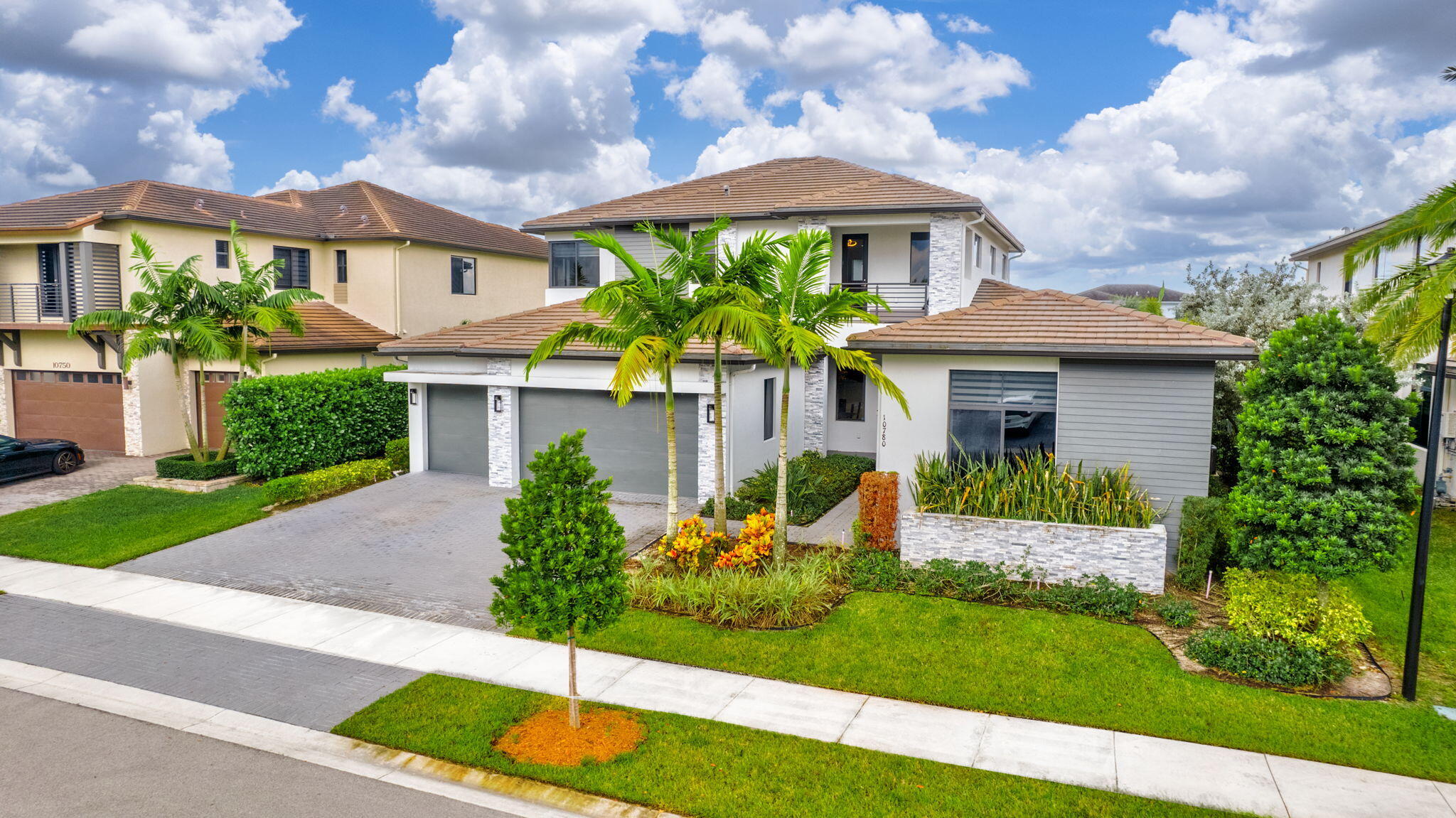 1 of the Largest Homes in Cascata