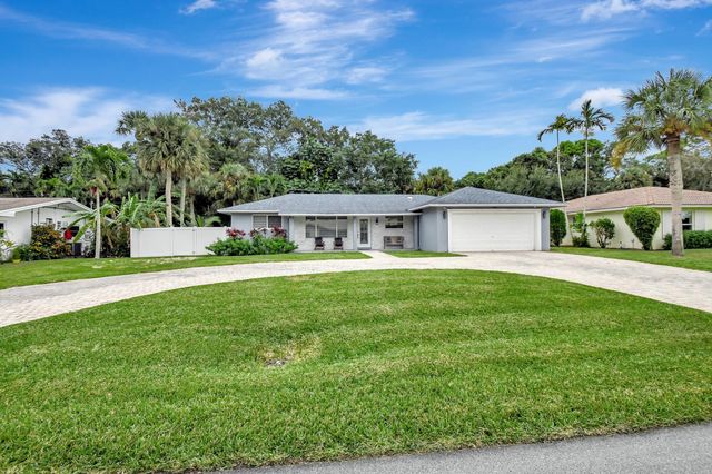 $749,900 | 2046 South Conference Drive | Southwest Boca Raton