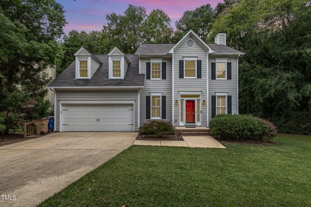 $565,000 | 5725 Calton Drive | Brookhaven