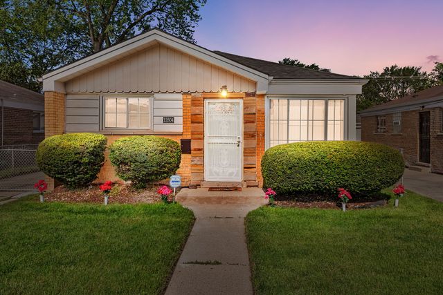 $2,200 | 12804 South Racine Avenue | West Pullman